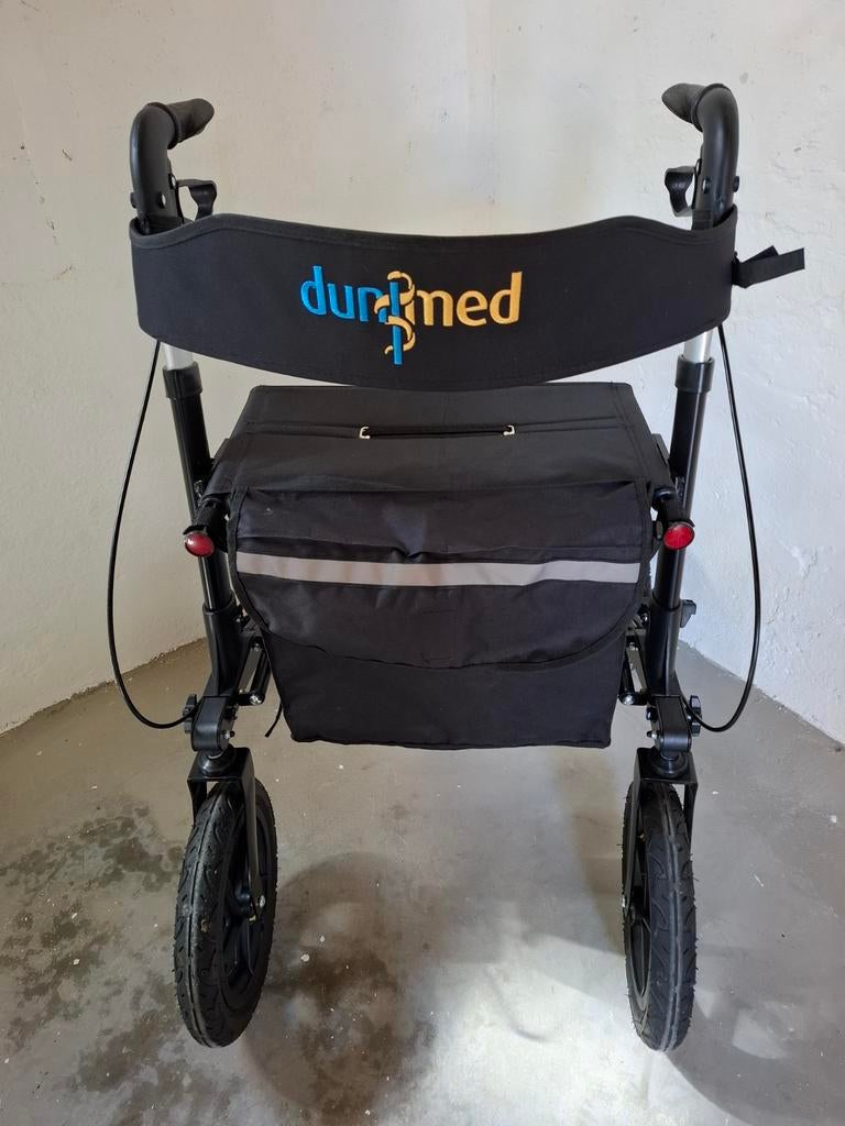 Dunimed rollator met grote luchtbanden geheel inkla - nieuw., Diversen, Rollators, Nieuw, Lichtgewicht, Opvouwbaar, Ophalen