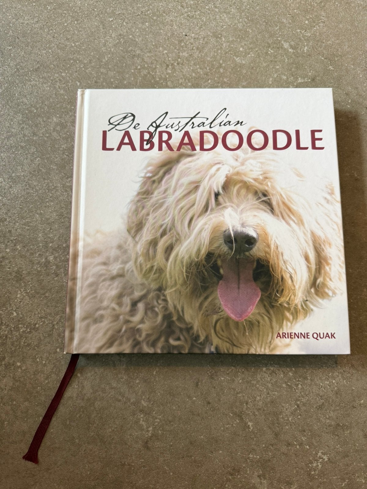 boek ‘De Australian Labradoodle’, Ophalen of Verzenden, Zo goed als nieuw, Honden