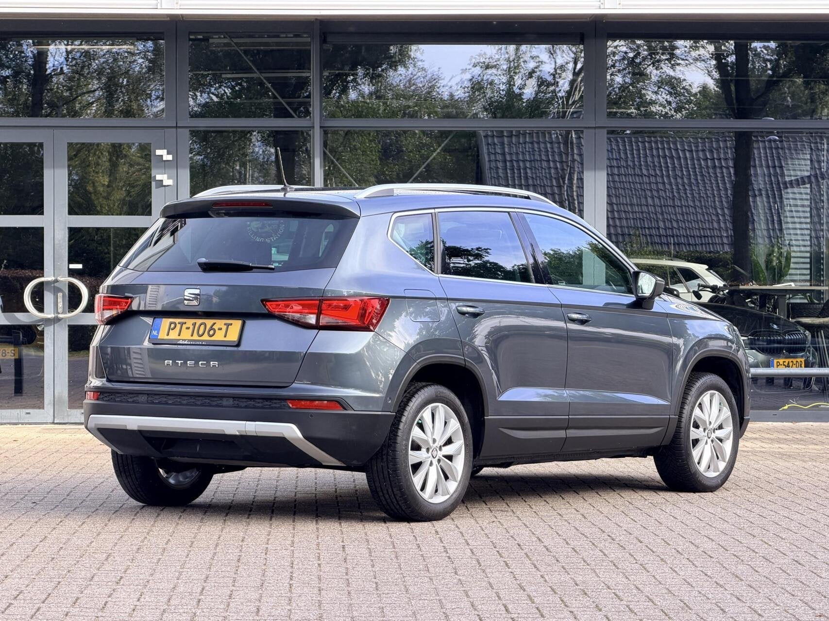 Seat Ateca 1.0 EcoTSI Limited Edition | Cruise | Clima | Cam, Auto's, Voorwielaandrijving, Automatische klimaatregeling, Gebruikt