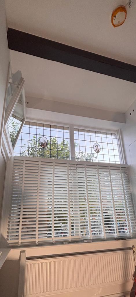 Houtlook Jaloezie Ravi Wit 50mm - 100x130 cm 2 stuks, Ophalen of Verzenden, Nieuw, Wit