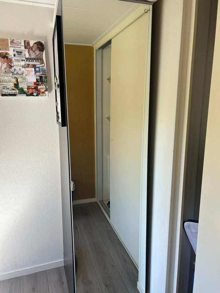Pax kast zwart met spiegeldeur en interieur, Huis en Inrichting, Kasten | Kledingkasten, Ophalen, Gebruikt, 200 cm of meer, 50 tot 100 cm