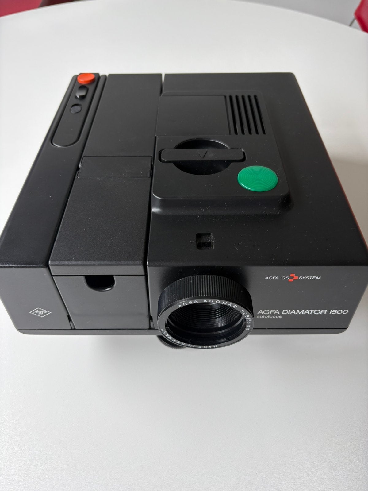 Als nieuwe Agfa diaprojektor, Ophalen of Verzenden, Zo goed als nieuw