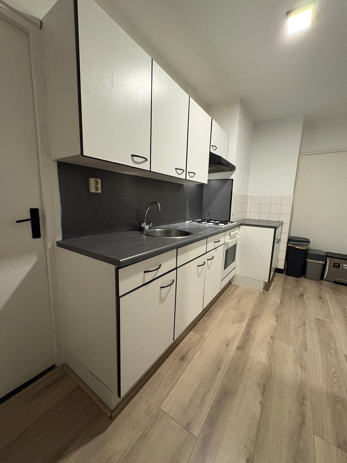 Keuken af te halen, Ophalen, Wit, Enkelwandige keuken, Zo goed als nieuw