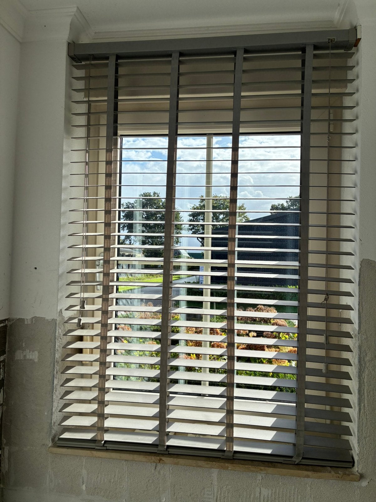 Luxaflex 145cm hoog, 100cm breed, kleur Grijs, Ophalen, Zo goed als nieuw, Inclusief montageonderdelen, 100 cm