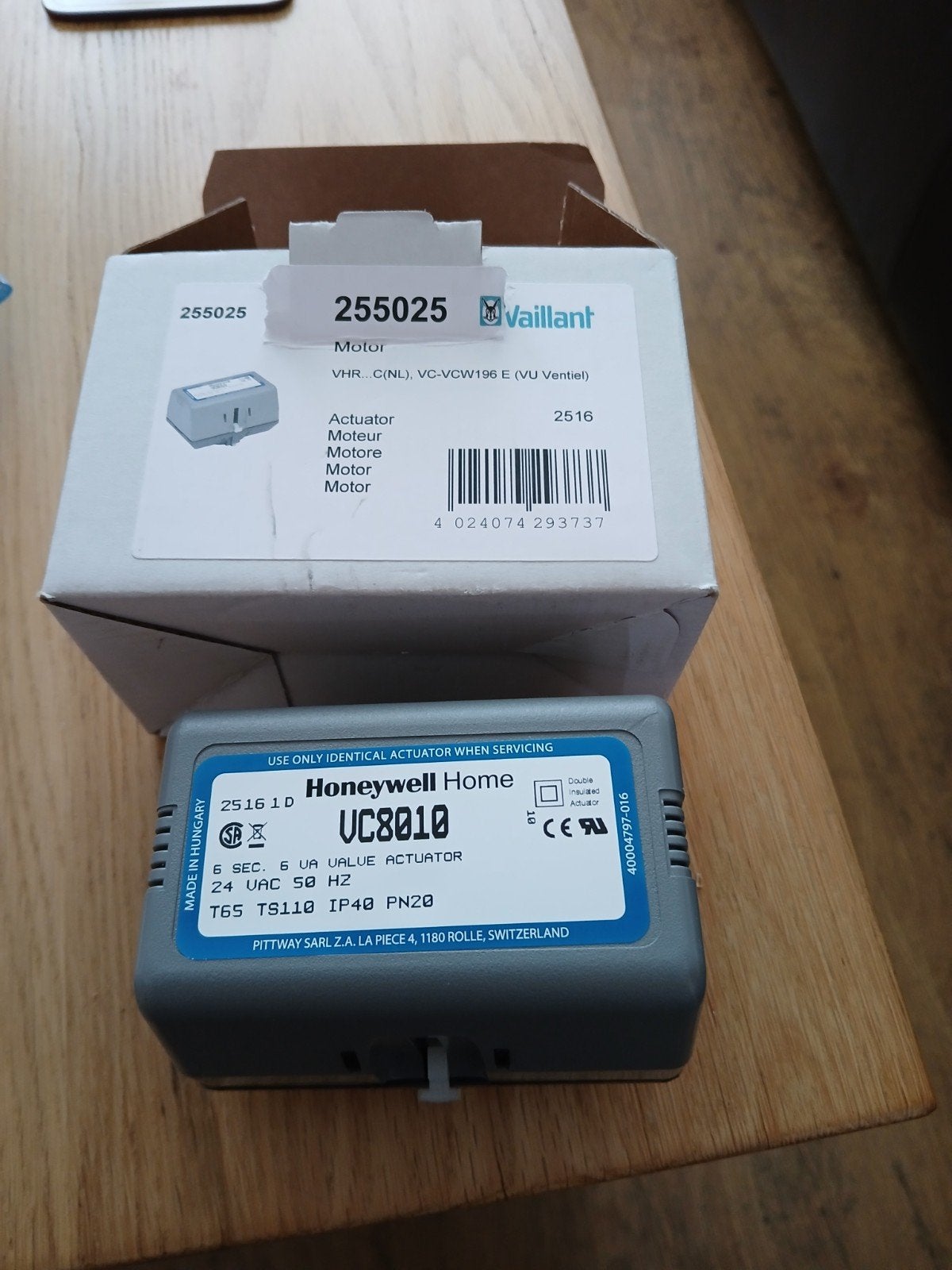 Honeywell Home VC8010 Vaillant Motor Actuator, Minder dan 30 cm, Cv-ketel of Combi-ketel, Nieuw, Minder dan 60 cm