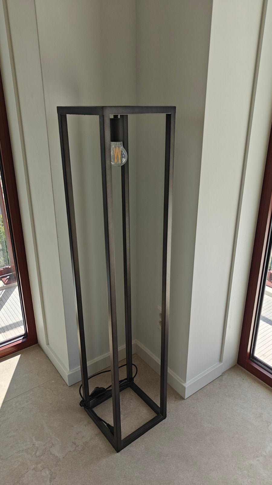 Industriële vloerlamp Bradford (Loods 5), Ophalen, 100 tot 150 cm, Industrieel, Modern, Zo goed als nieuw