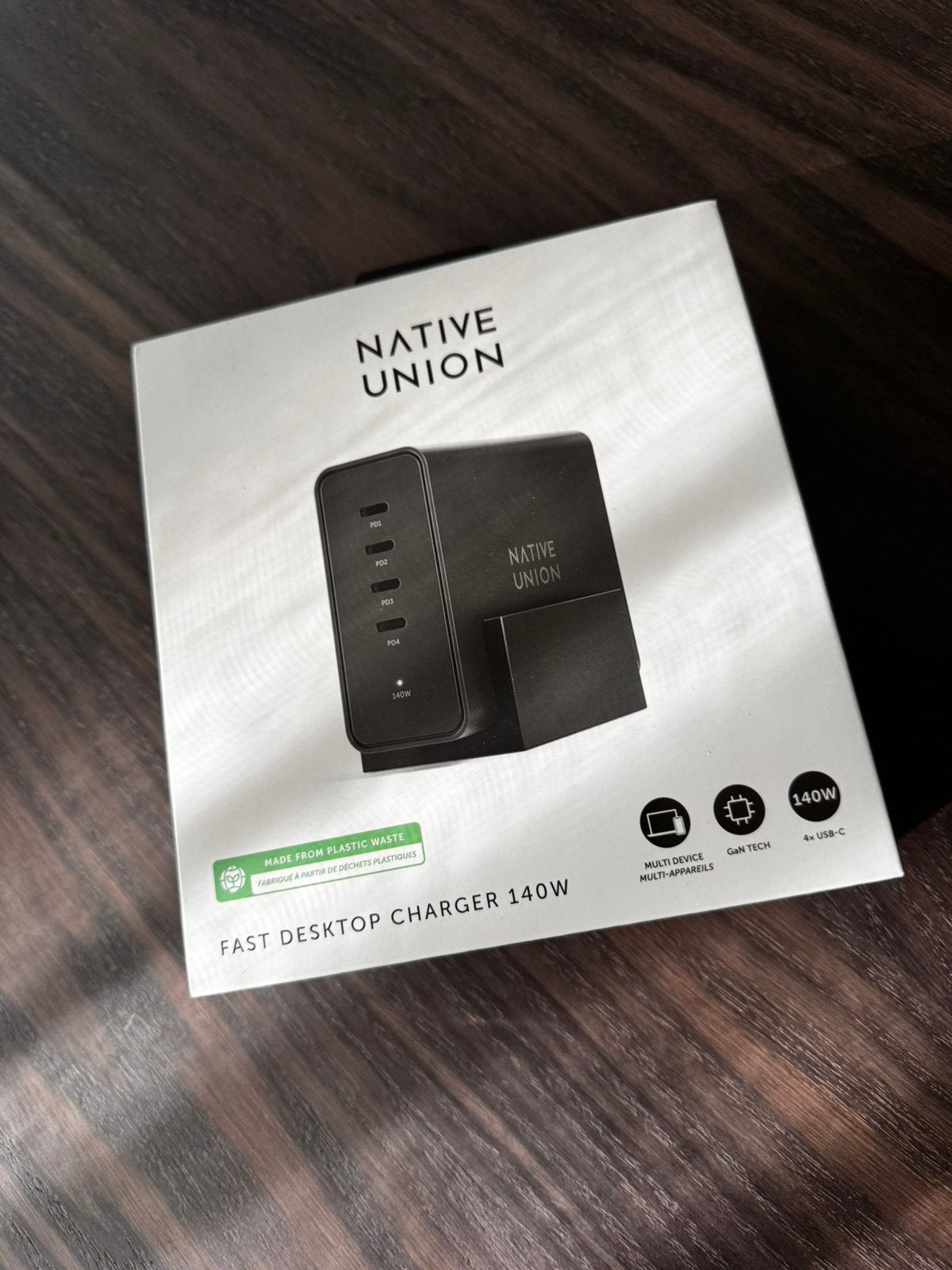 TWV€130 Native Union Fast Desktop Charger 140W Nieuw, Ophalen, Nieuw