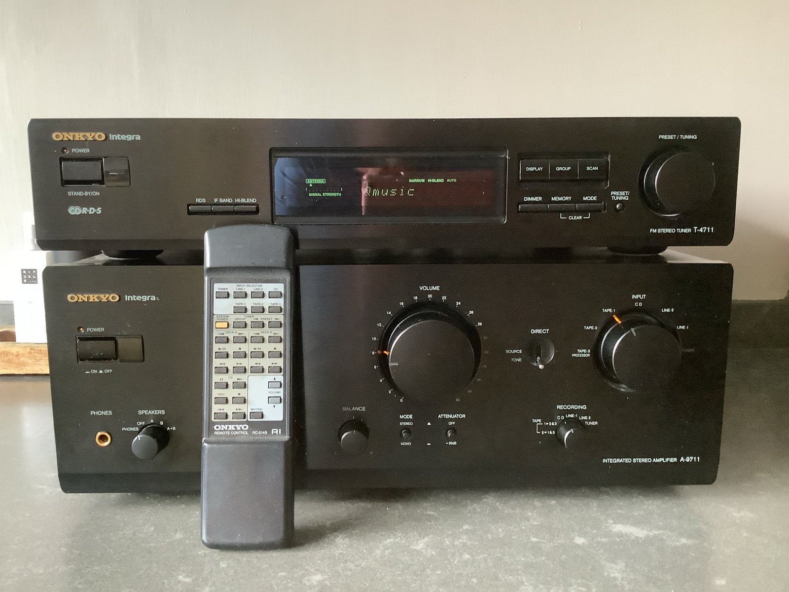 Onkyo Integra A-9711 Versterker & T-4711 Tuner met afstandsb, Gebruikt, Tuner of Radio, Losse componenten, Ophalen