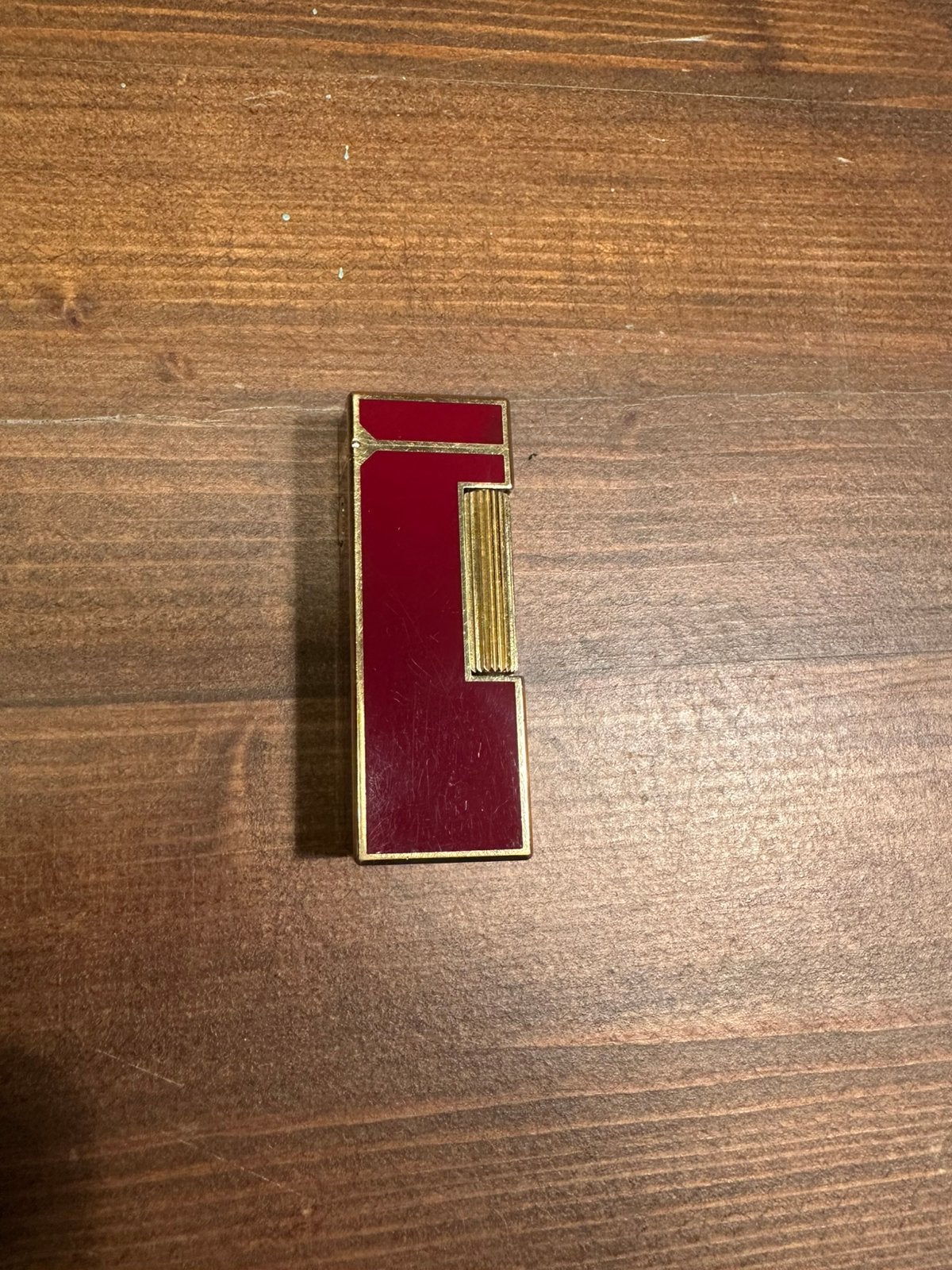 Dunhill aansteker red laqué, Ophalen of Verzenden, Zo goed als nieuw, Aansteker