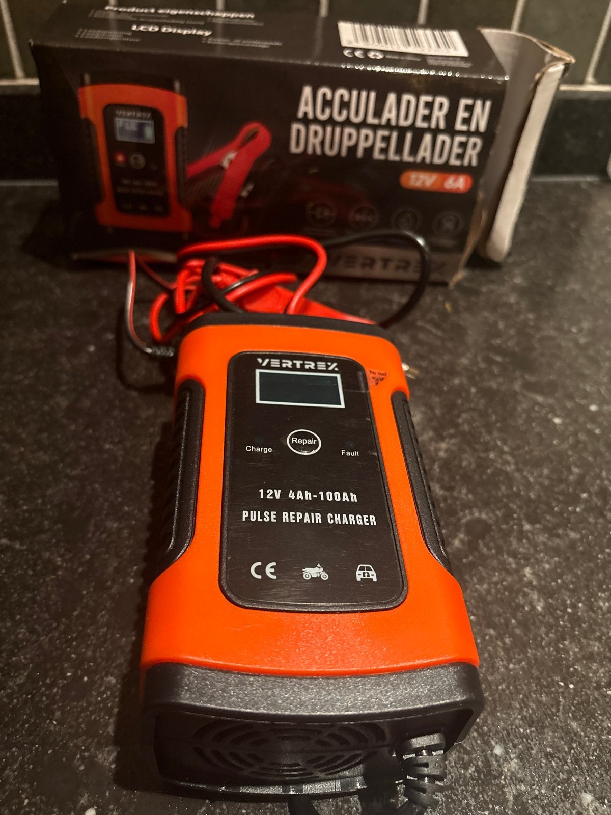 Vertrex Acculader Druppellader 12V 4Ah-100Ah, Gebruikt, Universele onderdelen