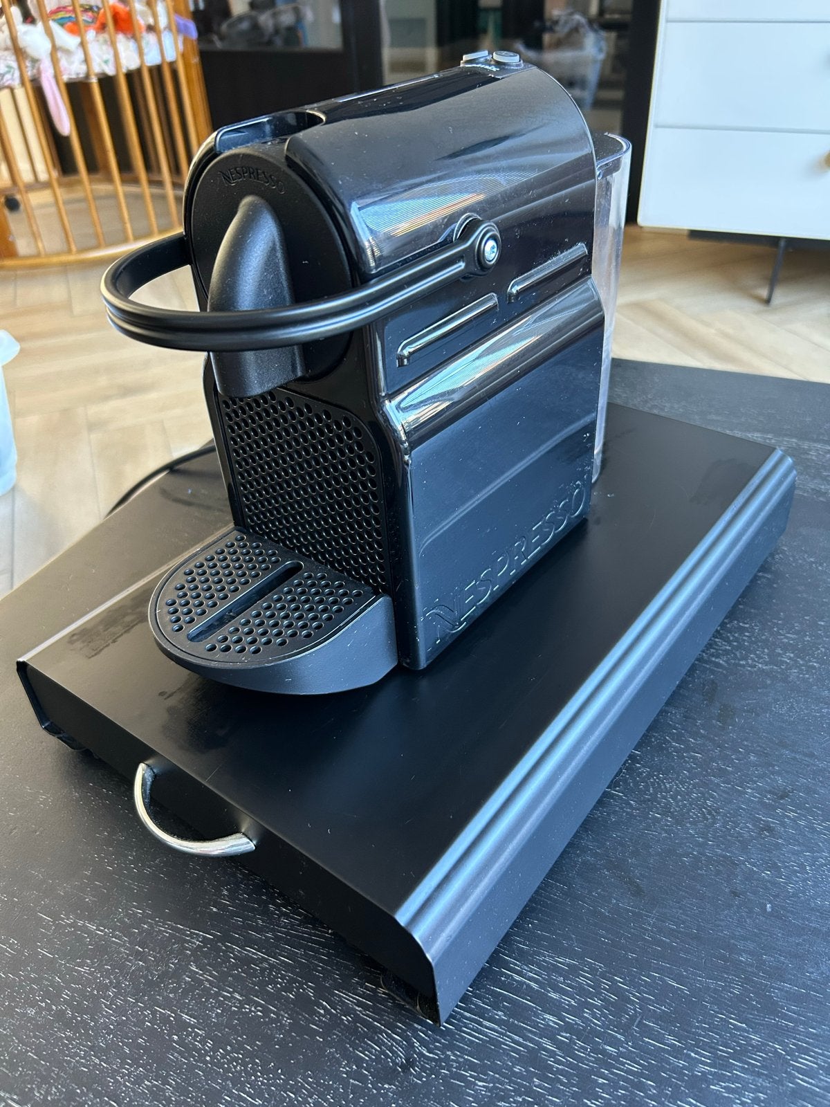 Nespresso Inissia koffiecupmachine met capsulehouder, Ophalen, Gebruikt, Koffiemachine, 1 kopje