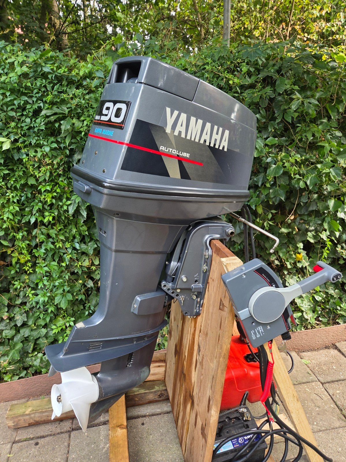 Yamaha 90 pk Autolube 2-takt, In absolute nieuwstaat, Watersport en Boten, Ophalen of Verzenden, Zo goed als nieuw, Met afstandsbediening