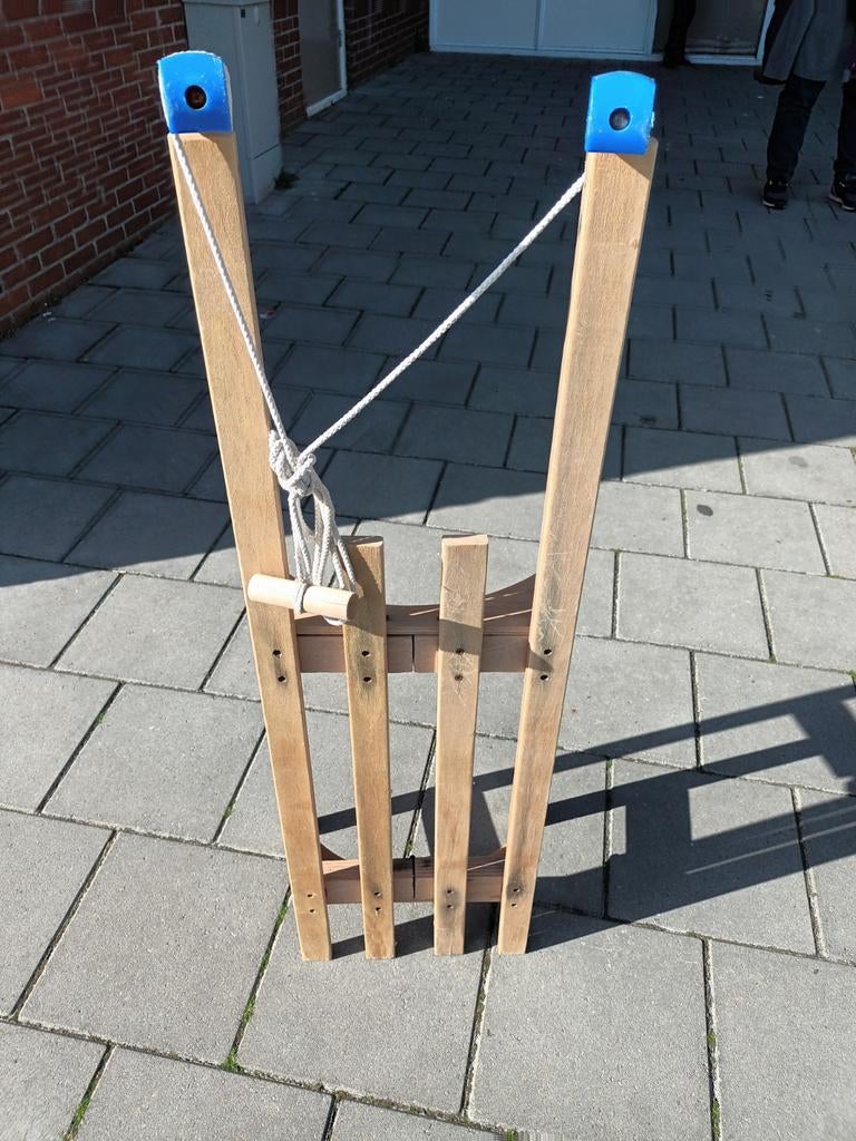 Slee 110x39. Inklapbaar. Mist 1 blauwe bout van 4, Kinderen en Baby's, Speelgoed | Buiten | Sleeën, Ophalen, Gebruikt
