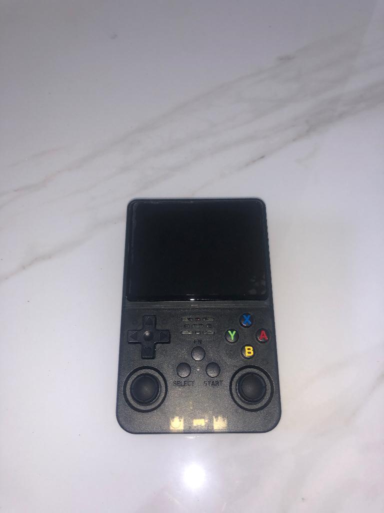 Gameconsole r36s, Gebruikt, Overige genres, 1 speler, Eén computer