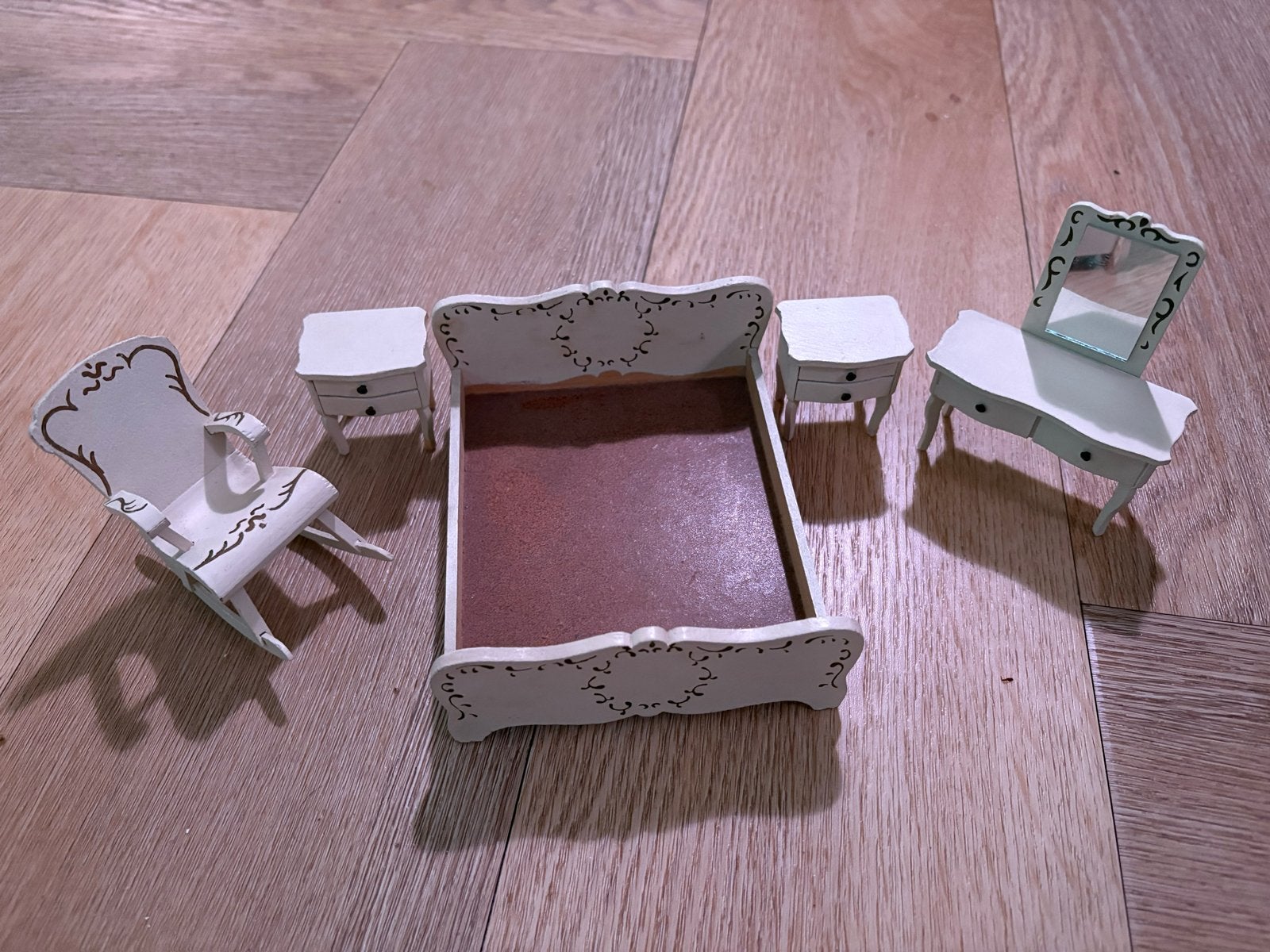 Lundby Poppenhuis Meubels: Slaapkamer en Fauteuil, Ophalen of Verzenden, Gebruikt, Gebruiksvoorwerp