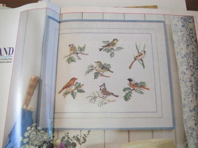 Borduurpatroon  Vogeltjes merklap  nr 8774, Verzenden, Nieuw, Handborduren, Patroon