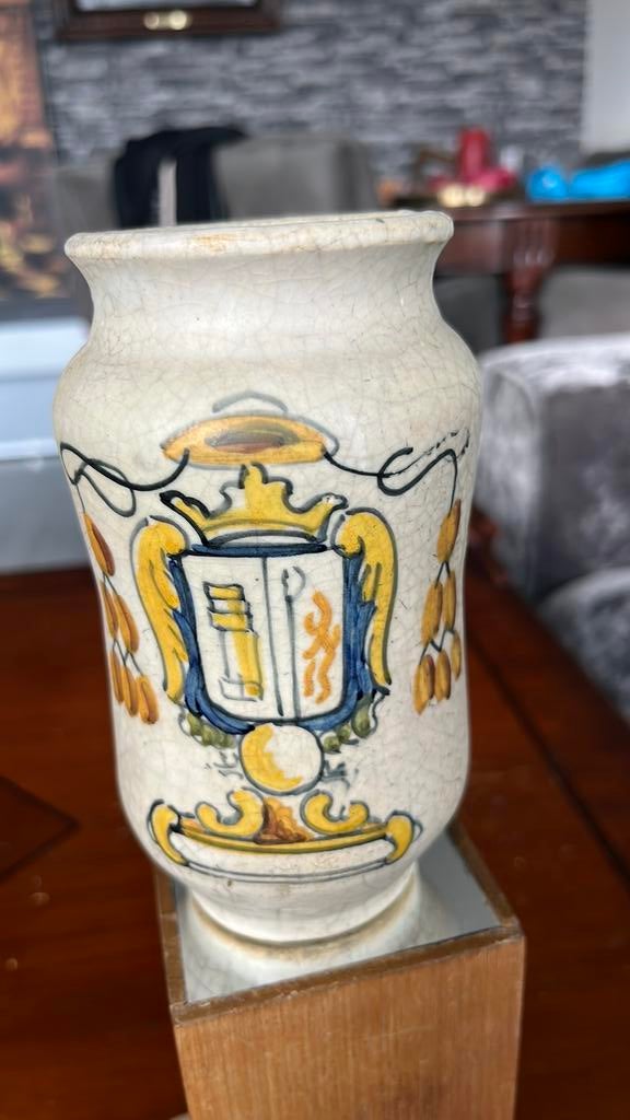 Albarello,  majolica. 18 eeuw, Ophalen of Verzenden