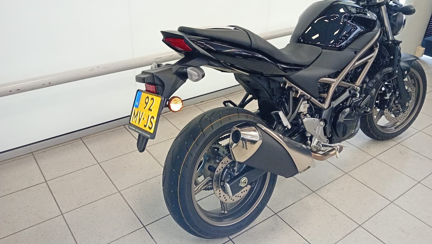 Suzuki SV 650 ABS (bj 2024), Motoren, Motoren | Suzuki, Lange Dreef 12
4131 NH  VIANEN, NL, Bedrijf, Nimag Suzuki B.V., Contact@louwmangroup.nl