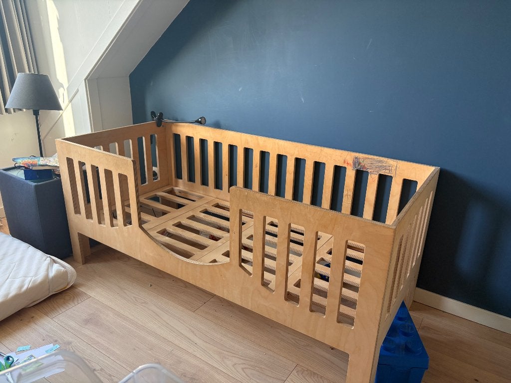 Kinderbed, Ophalen, Gebruikt, 160 tot 180 cm, 70 tot 85 cm