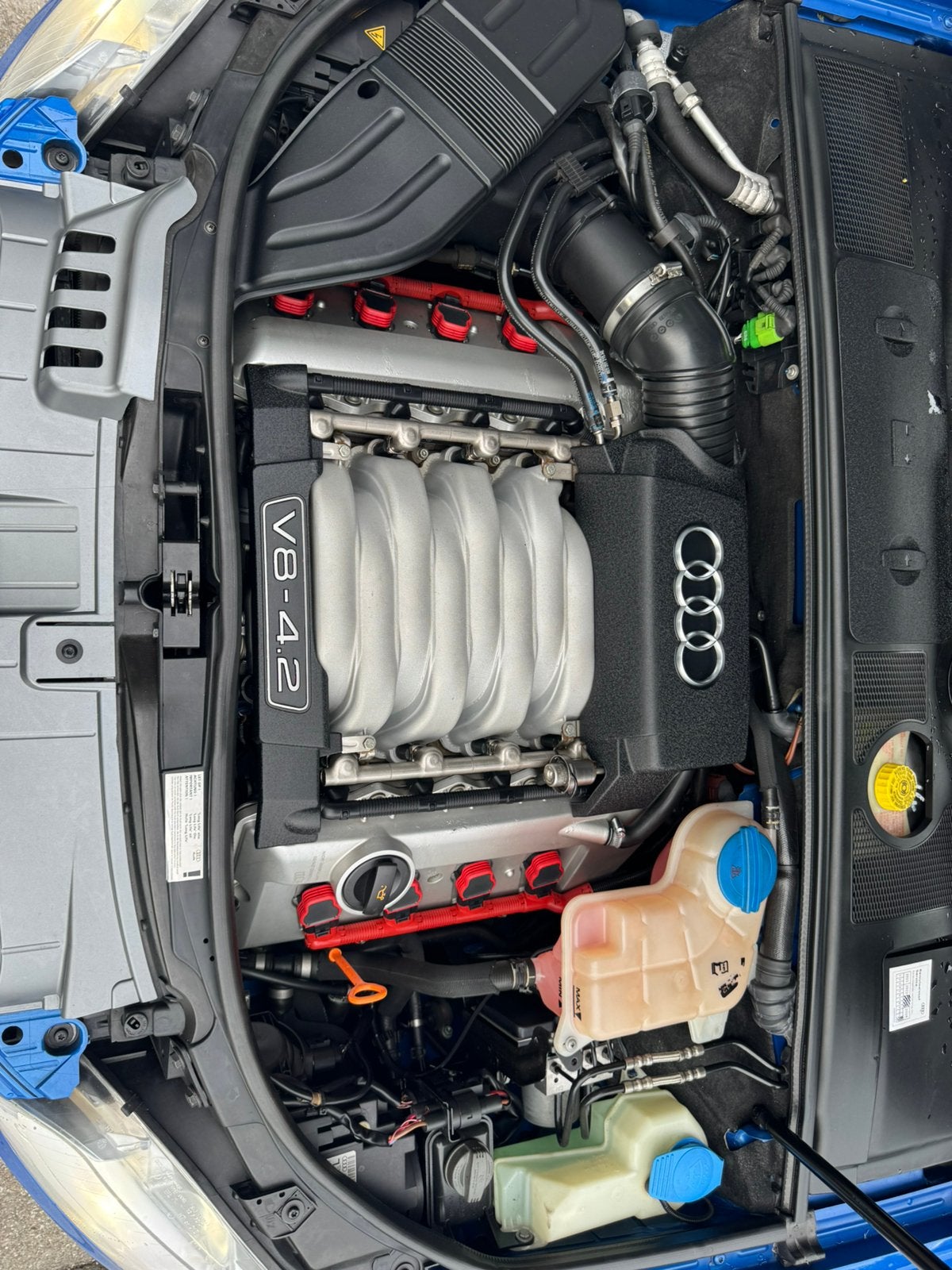 Audi S4 4.2 253KW Avant Quattro 2005 Blauw, Auto's, Audi, Blauw, S4, Onderhoudsboekje, 102 €/maand