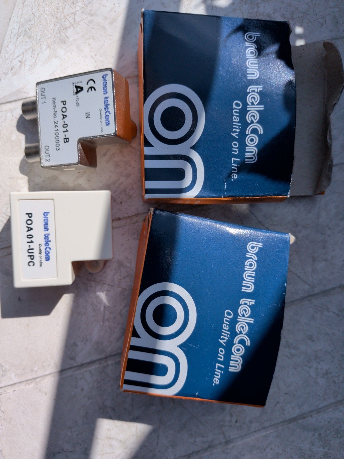 Braun teleCom POA-01-B Splitters Ziggo, Audio, Tv en Foto, Audiokabels en Televisiekabels, Nieuw, Coaxiale kabel, Minder dan 2 meter