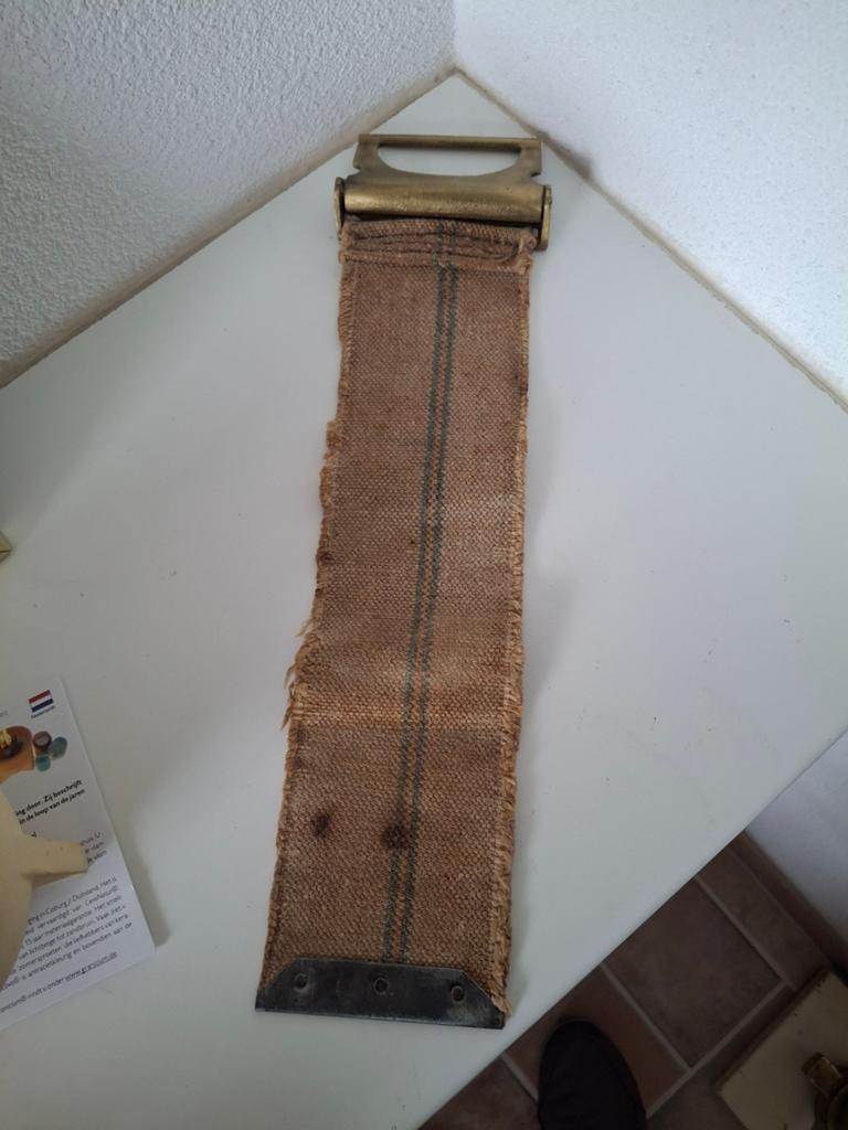 Bendelstuk voor brandweerslang., Ophalen