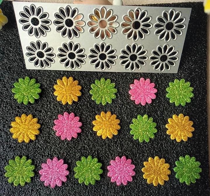 Snijmallen bloemen nw, Ophalen of Verzenden, Nieuw, Overige thema's, Pons of Mal