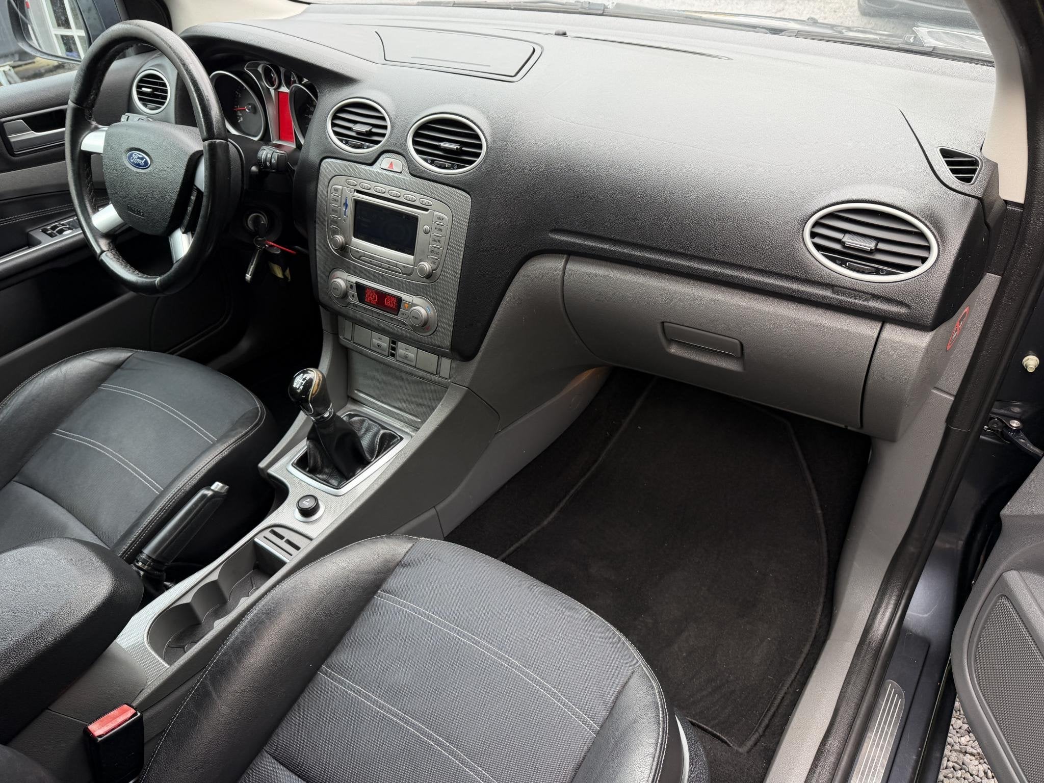 Foto 15 van Ford Focus Wagon 1.6 Titanium | Navi | Autom. Airco | Cruise