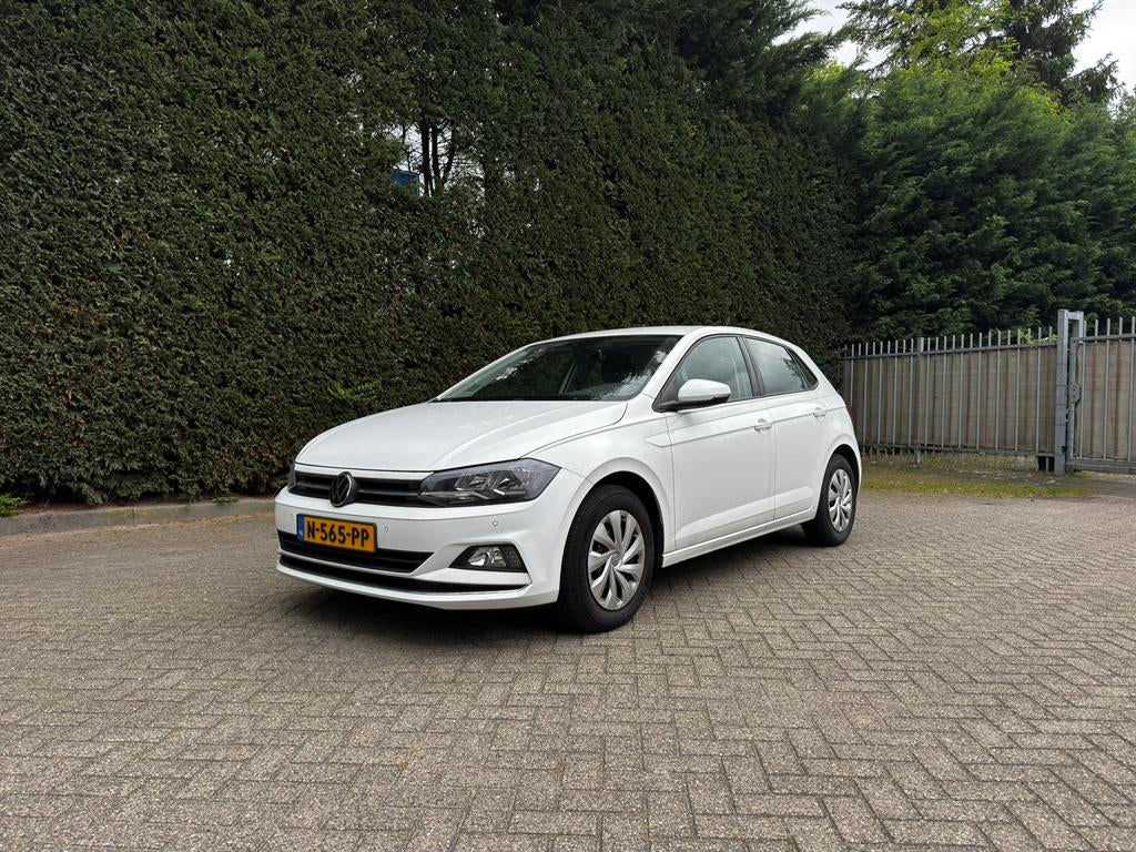 Volkswagen Polo 1.0 TSI Highline Stoelverw, climate control, Voorwielaandrijving, 1063 kg, Zwart, 95 pk