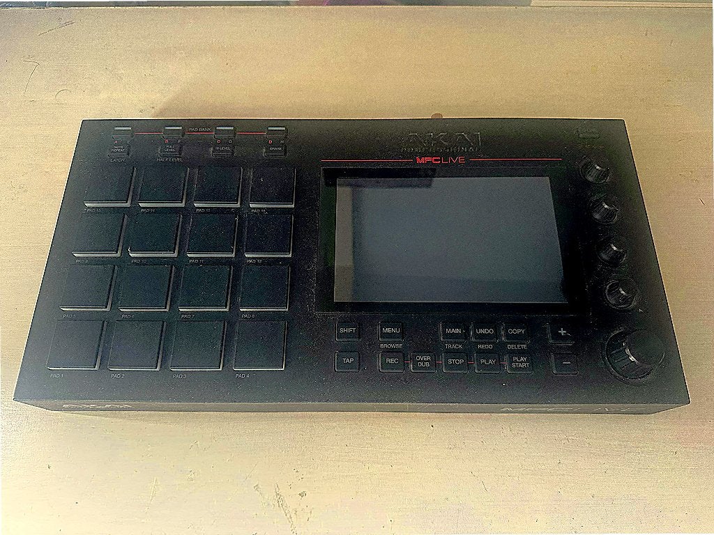 AKAI  MPC LIVE 1, Ophalen, Gebruikt