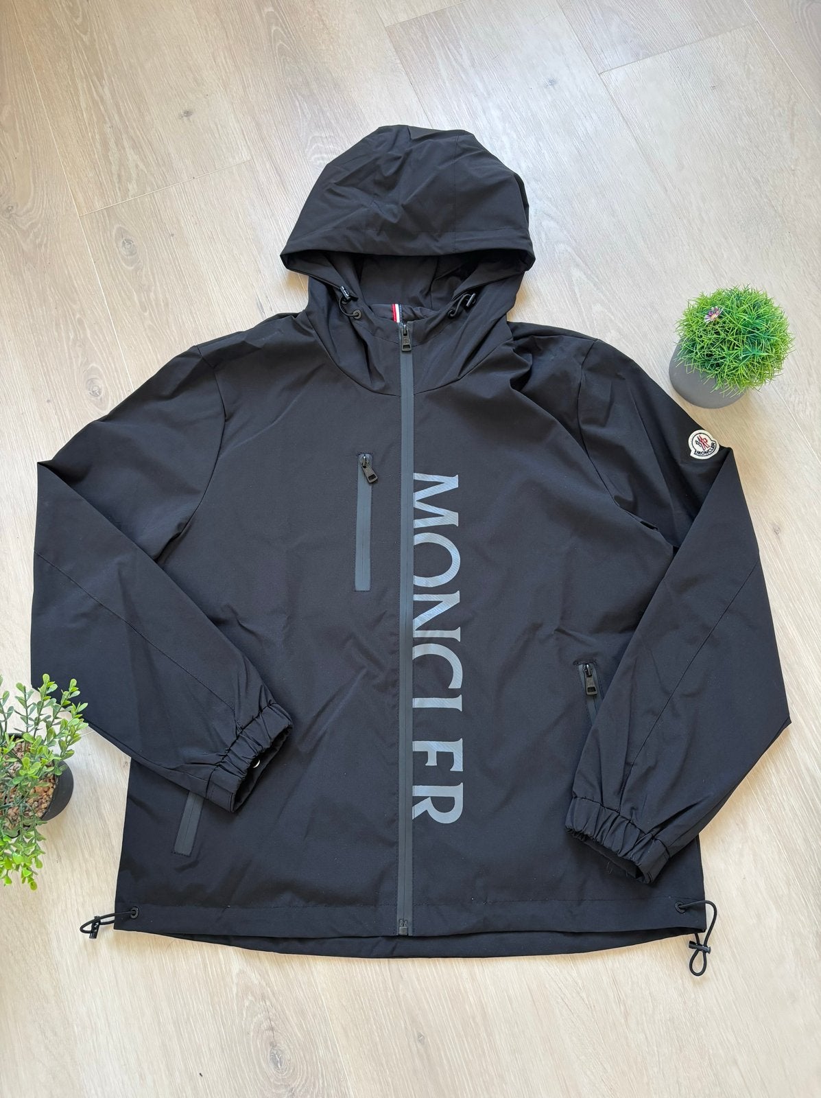 Moncler windbreaker, Ophalen of Verzenden, Nieuw, Maat 48/50 (M), Zwart