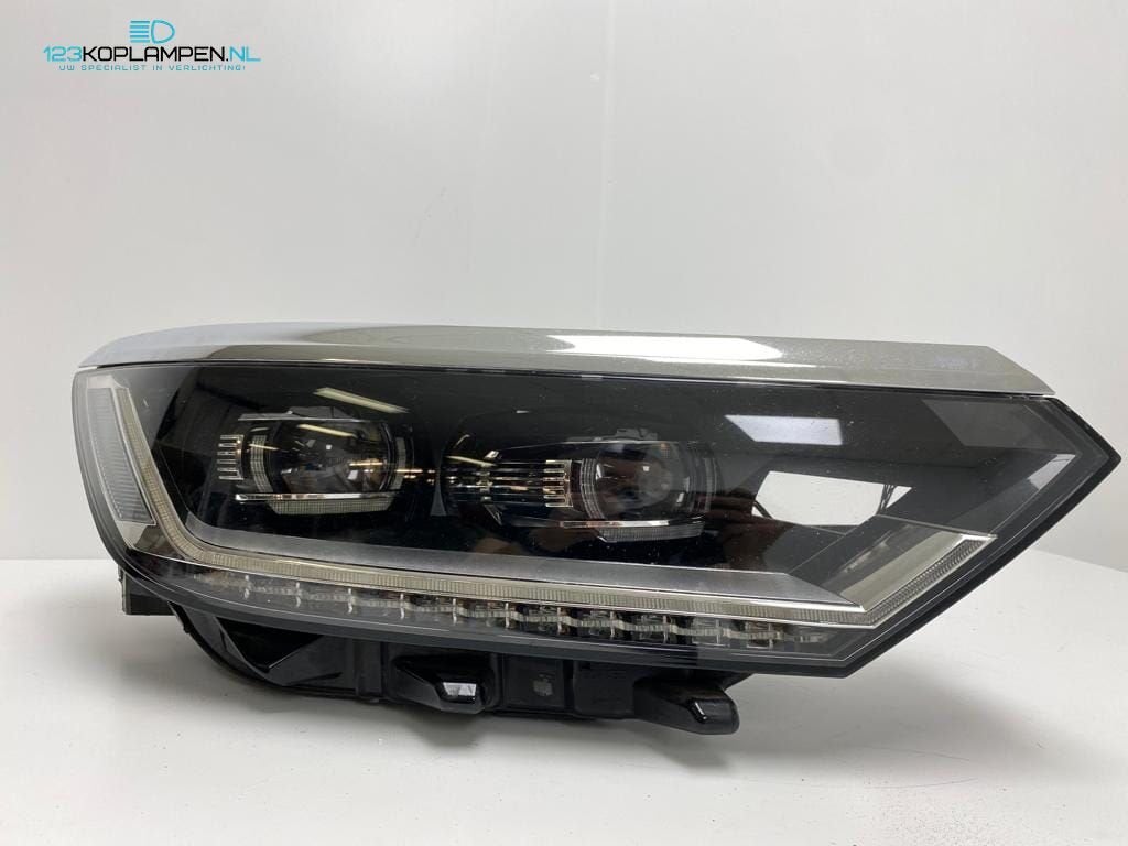 VW Volkswagen Passat B8 Full LED koplamp rechts, Gebruikt, -, Volkswagen, -