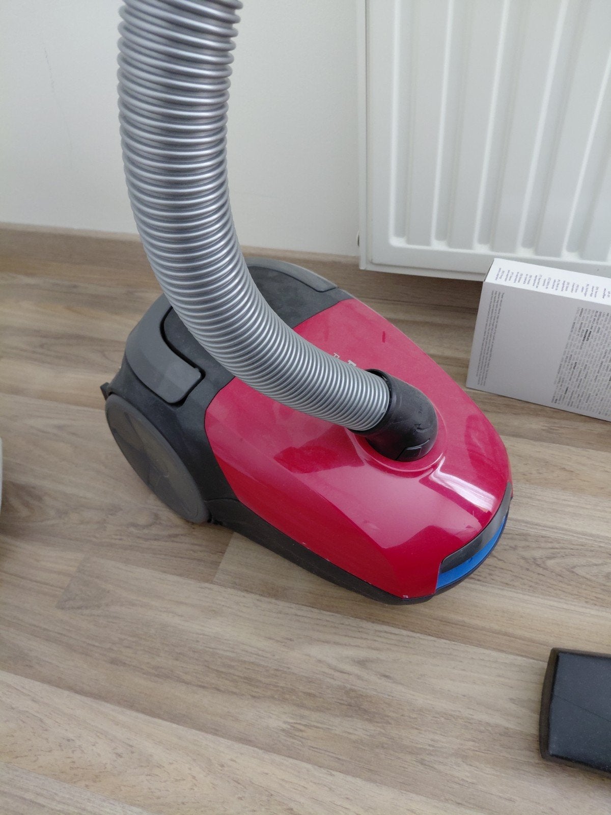 Philips Power Go Stofzuiger Rood met Borstel, Gebruikt, Philips, Geschikt voor harde vloeren, Steelstofzuiger