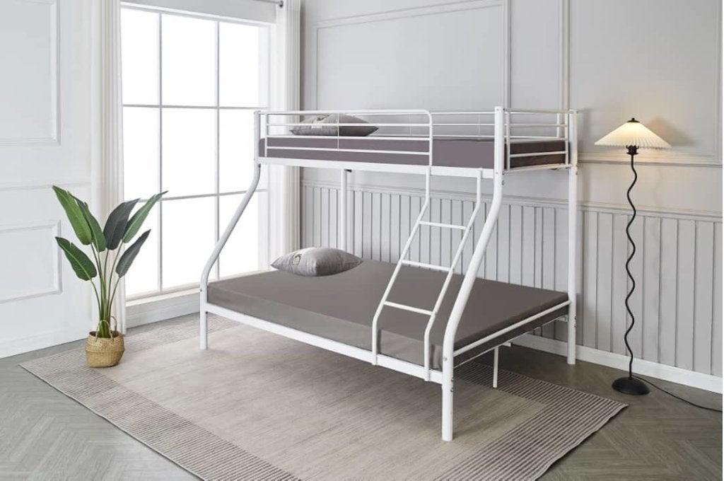 Trio 3-persoons stapelbed - 90x200 / 140x200 - Wit/metaal, Niet ingevuld, Niet ingevuld, Niet ingevuld