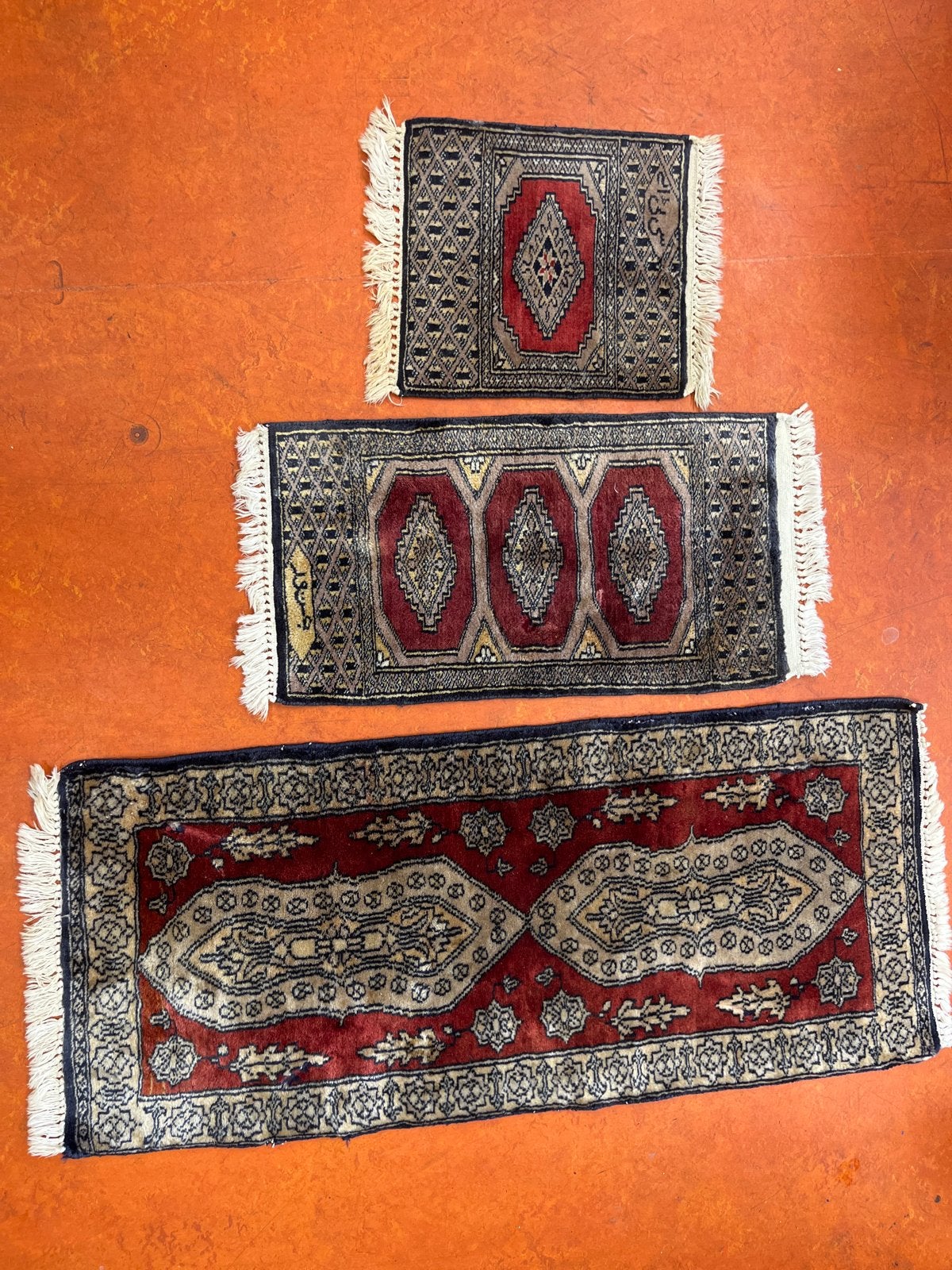 3 Oosterse Handgeknoopte wollen Tapijtjes -Rood, Huis en Inrichting, Minder dan 50 cm, Gebruikt, 100 tot 150 cm, Ophalen of Verzenden