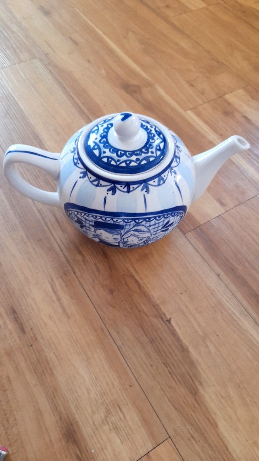 Blond Amsterdam theepot - Nieuw en ongebruikt, Blond Amsterdam, Nieuw, Ophalen of Verzenden, Steen/keramiek