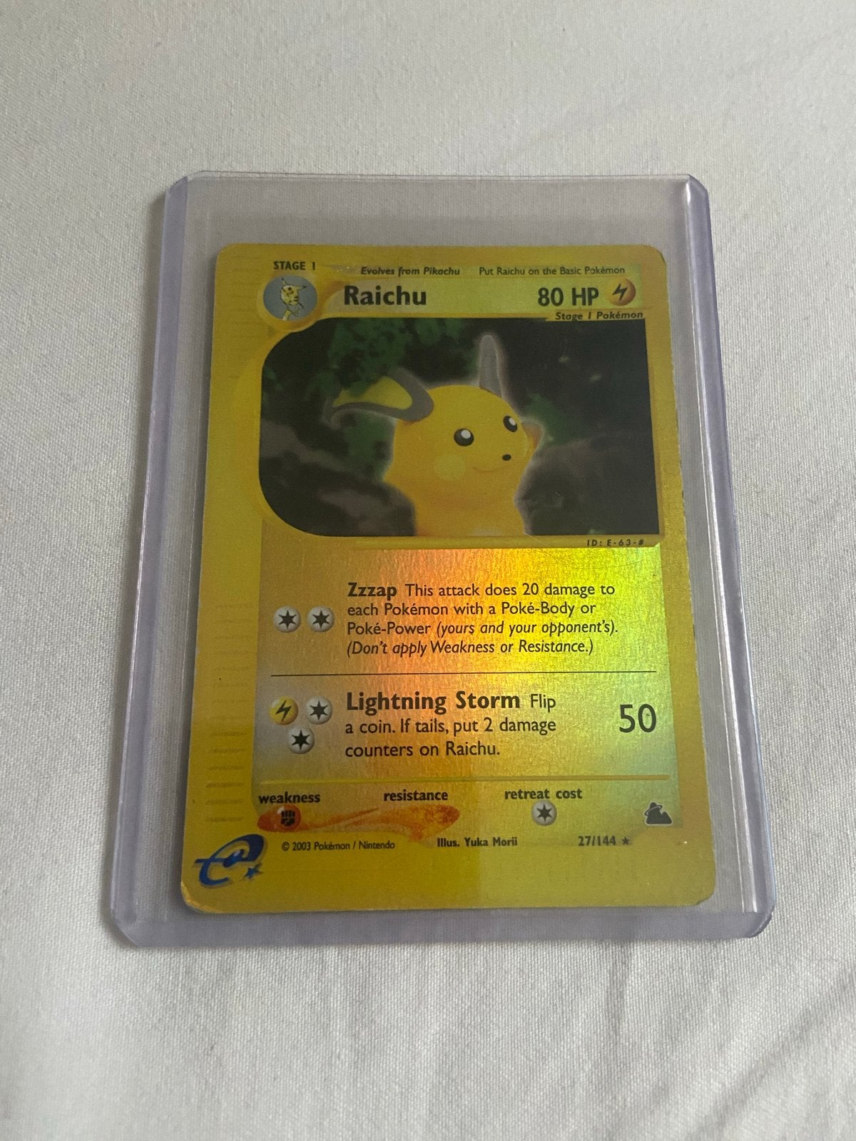 Pokémon Kaarten Collectie - Raichu, Naganadel & Guzzlord GX, Hobby en Vrije tijd, Ophalen of Verzenden, Zo goed als nieuw, Meerdere kaarten