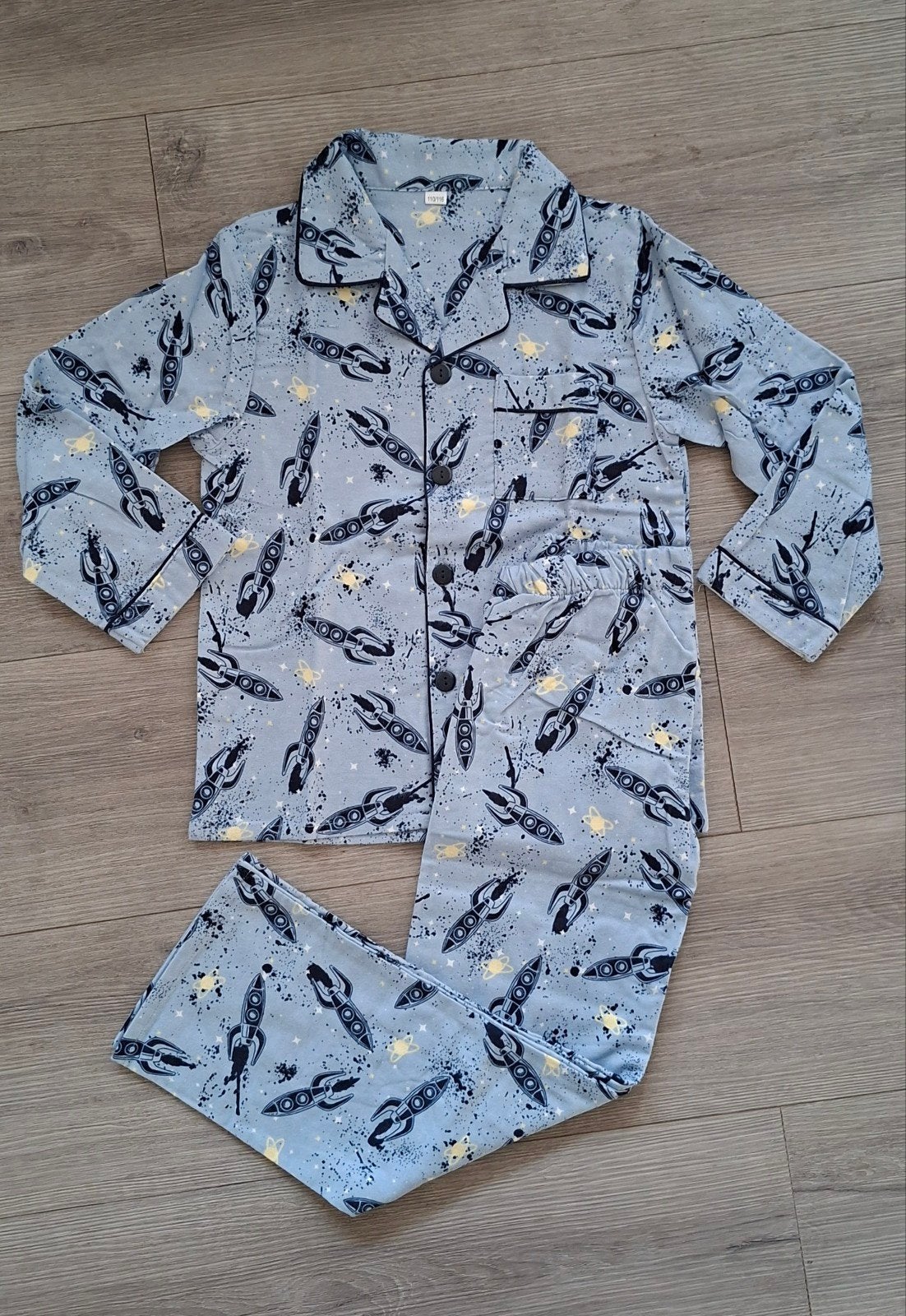 blauwe flanellen pyjama 110-116, Ophalen of Verzenden, Nieuw, Meisje