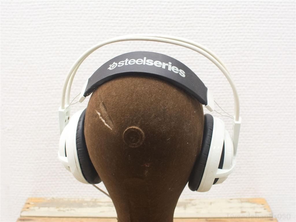 Steelseries artic game headset 12173, Ophalen of Verzenden, Gaming headset, Gebruikt