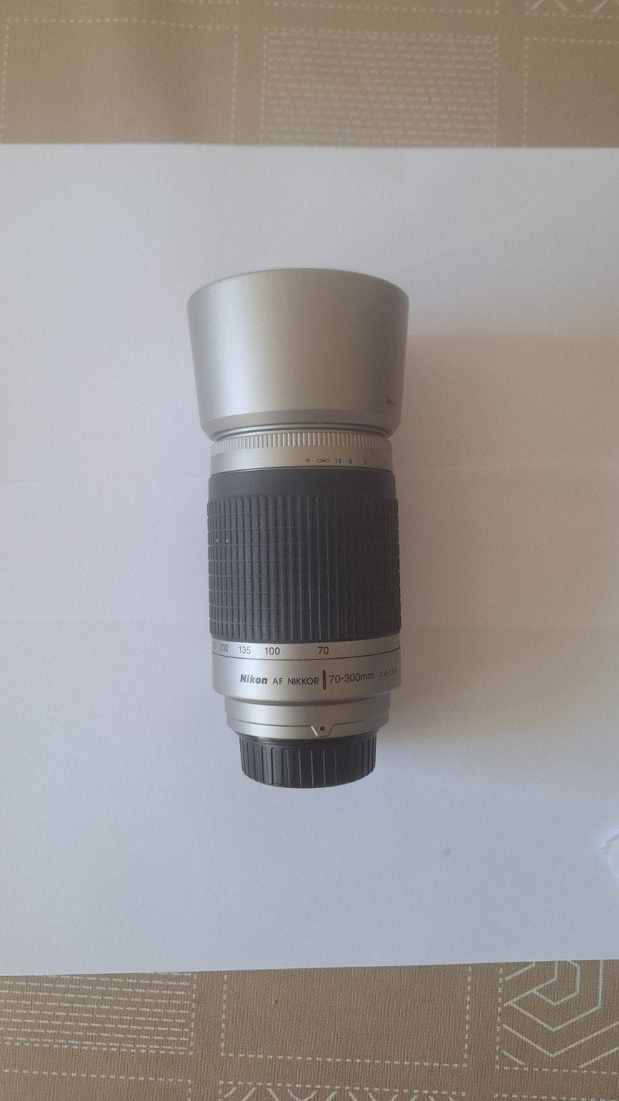 Nikon AF Nikkor 70-300mm f/4-5.6G Telelens met zonnekap, Audio, Tv en Foto, Zoom, Gebruikt, Nikon, Nikon F-mount