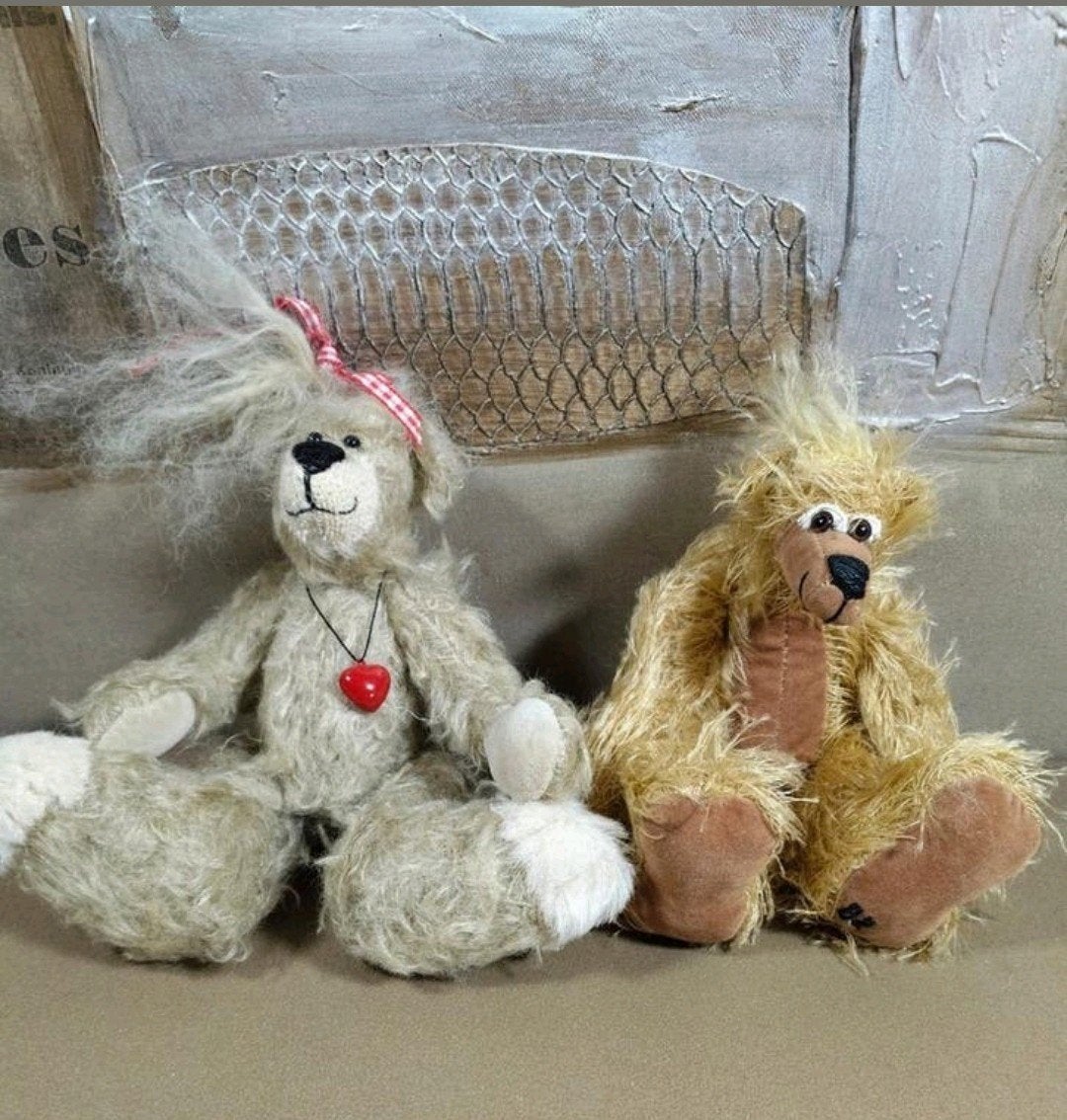 Twee schattige teddyberen - handgemaakt, Verzenden, Zo goed als nieuw, Stoffen beer, Overige merken