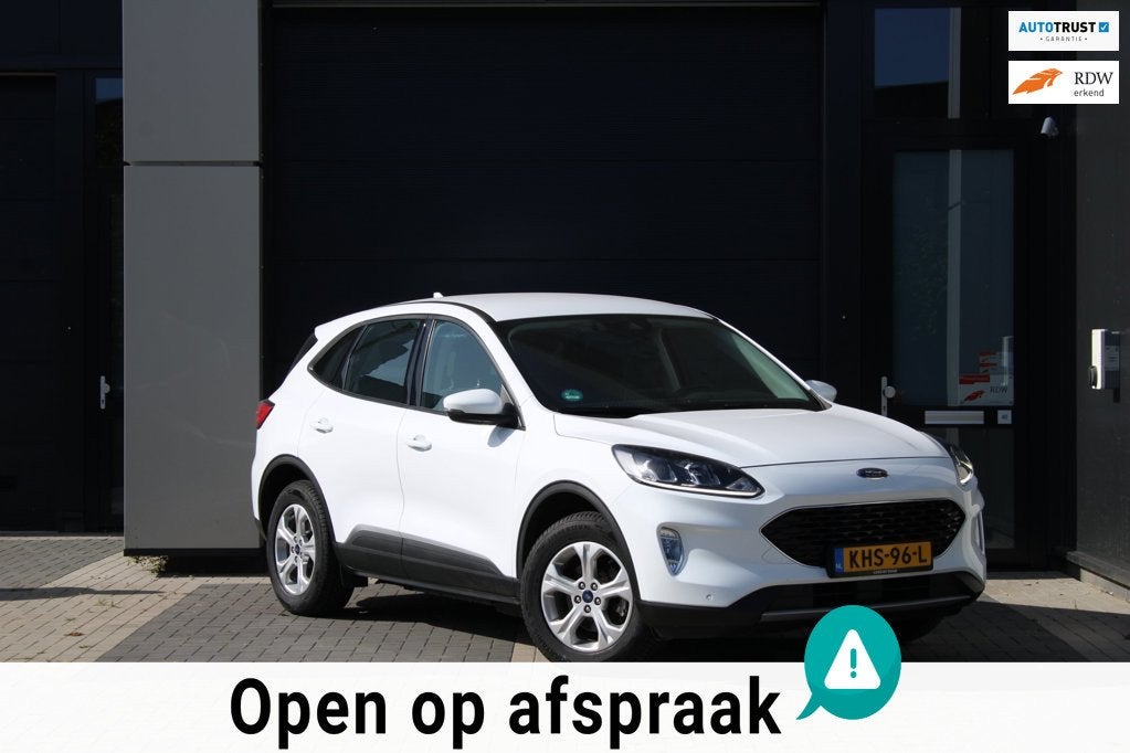 Ford Kuga 2.5 PHEV - 225PK - Automaat - APK 2028 - Carplay -, Stof, Gebruikt, 4 cilinders, Wit