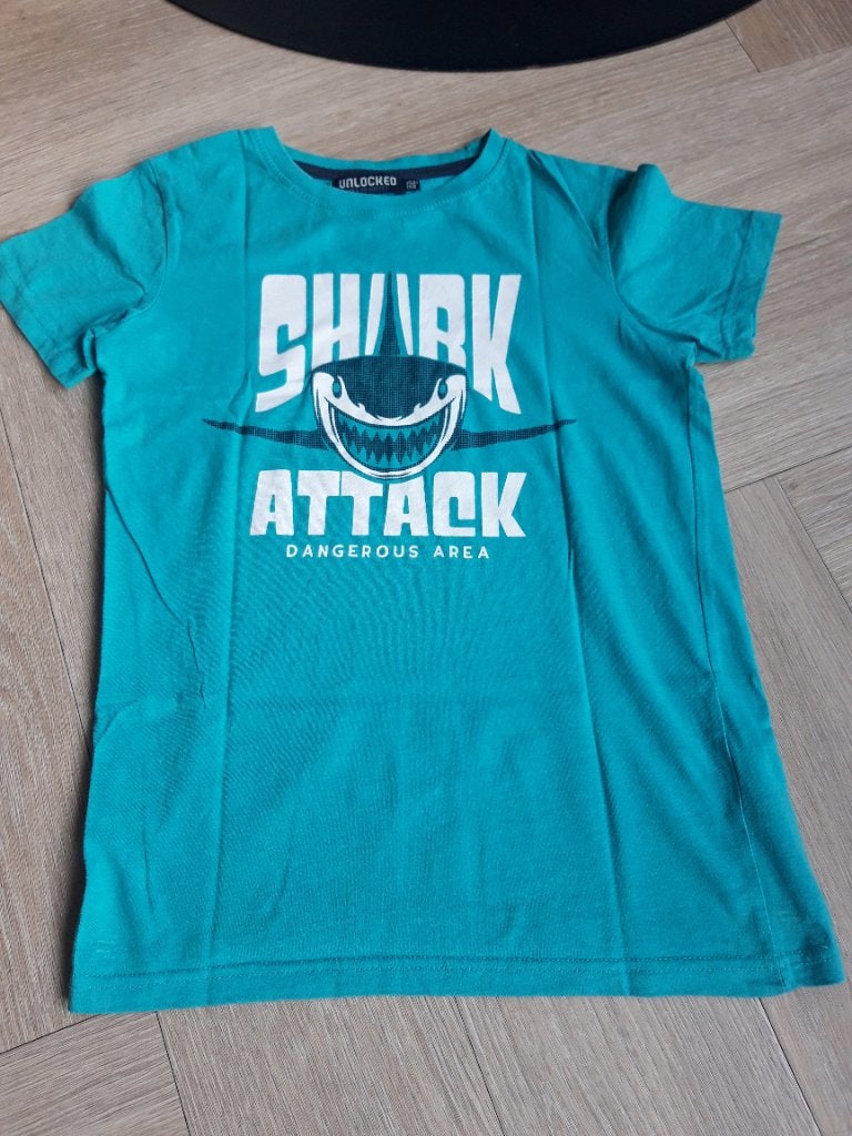 Jongens t-shirt mt 152/158, Unloched, Ophalen of Verzenden, Zo goed als nieuw, Shirt of Longsleeve