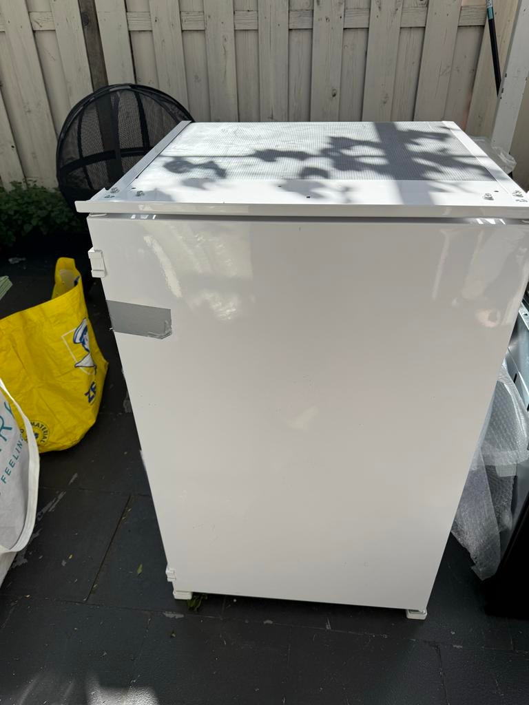 Candy Mini Koelkast - Compact en Efficiënt, Witgoed en Apparatuur, Koelkasten en IJskasten, Ophalen, Zonder vriesvak, Nieuw, Minder dan 75 liter