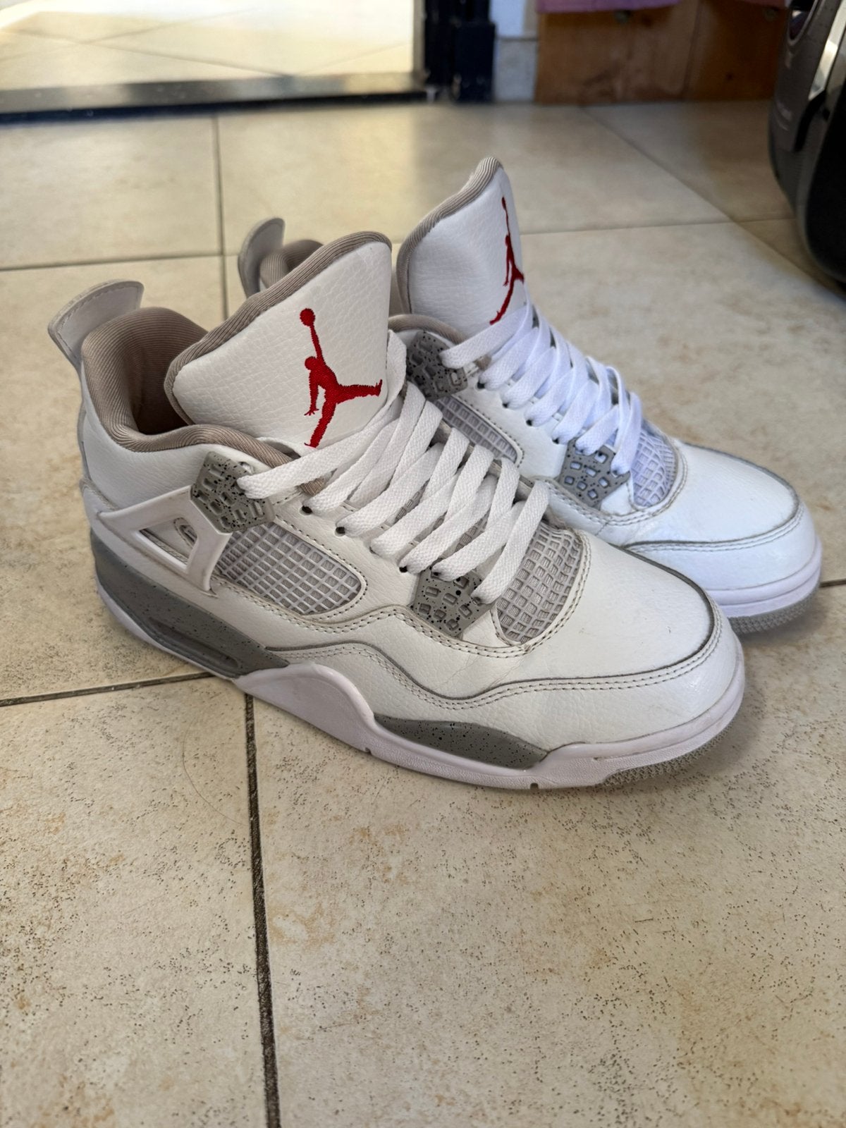 Te koop nike jordan white oreo maat 40, Ophalen of Verzenden, Zo goed als nieuw, Schoenen