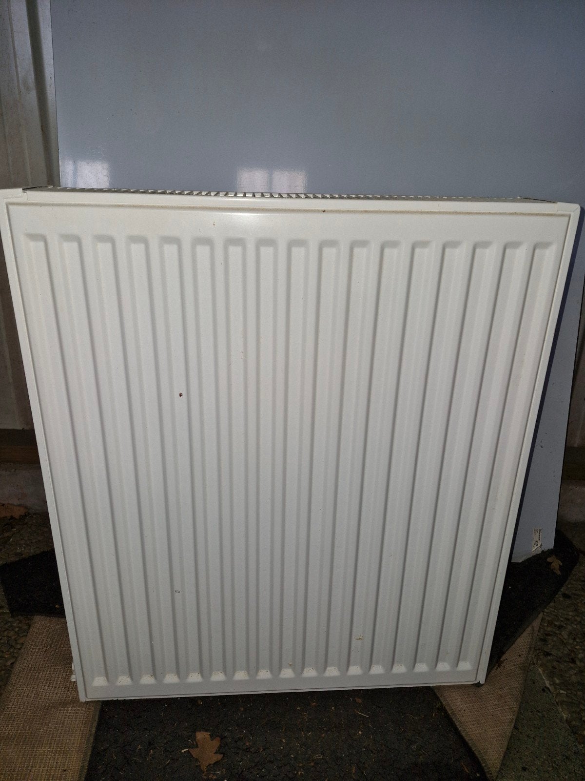 Witte radiator, gebruikt 60x70 cm bij intetesse BELLEN!, Doe-het-zelf en Verbouw, 30 tot 80 cm, Radiator, Ophalen of Verzenden