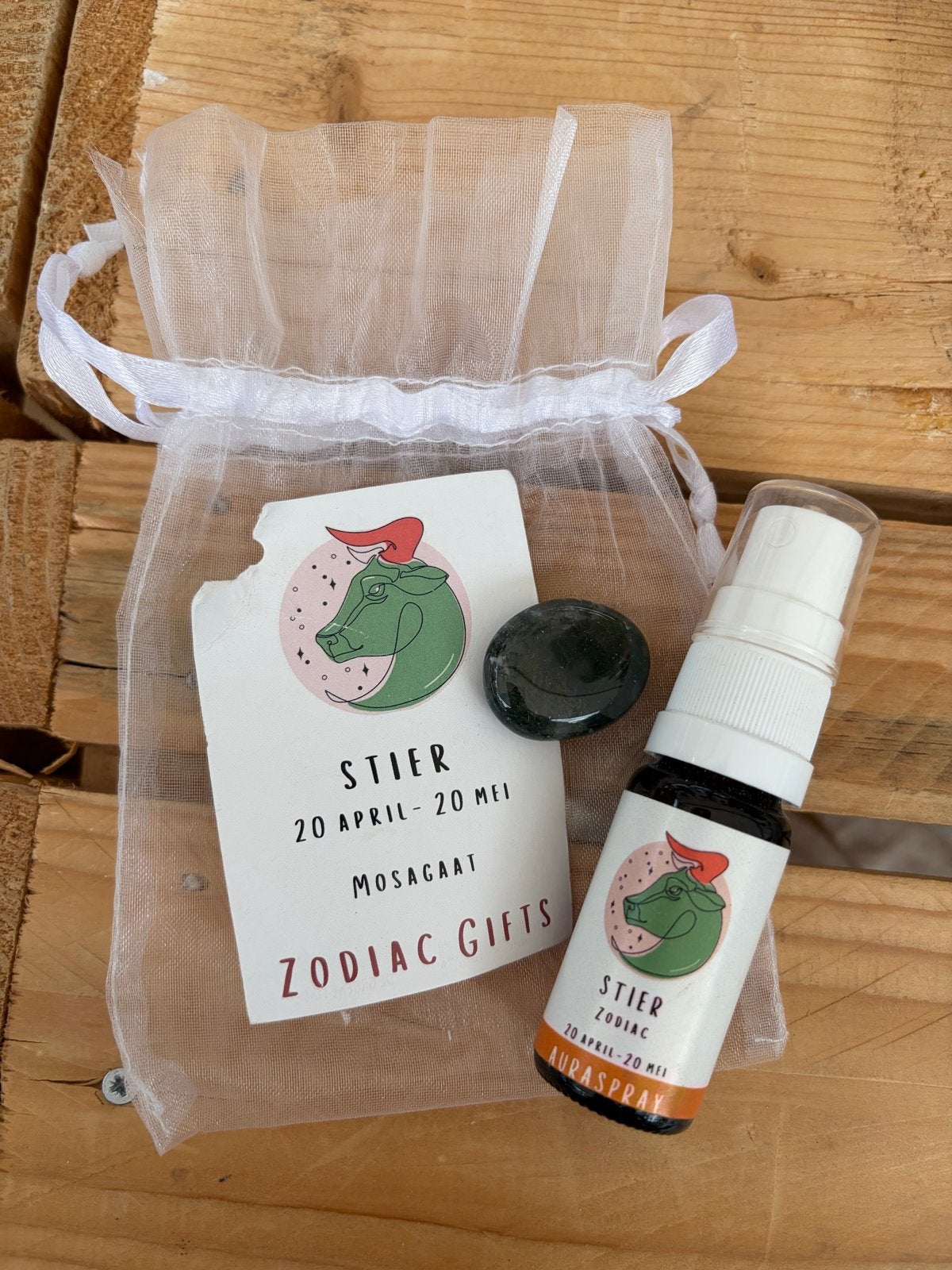 Stier: Aura Spray & Mosagaat Steen, Sieraden, Tassen en Uiterlijk, Ophalen of Verzenden, Nieuw