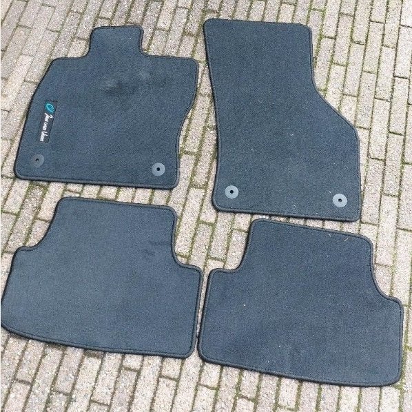 Zo goed als nieuwe automatten set, Ophalen, Zo goed als nieuw