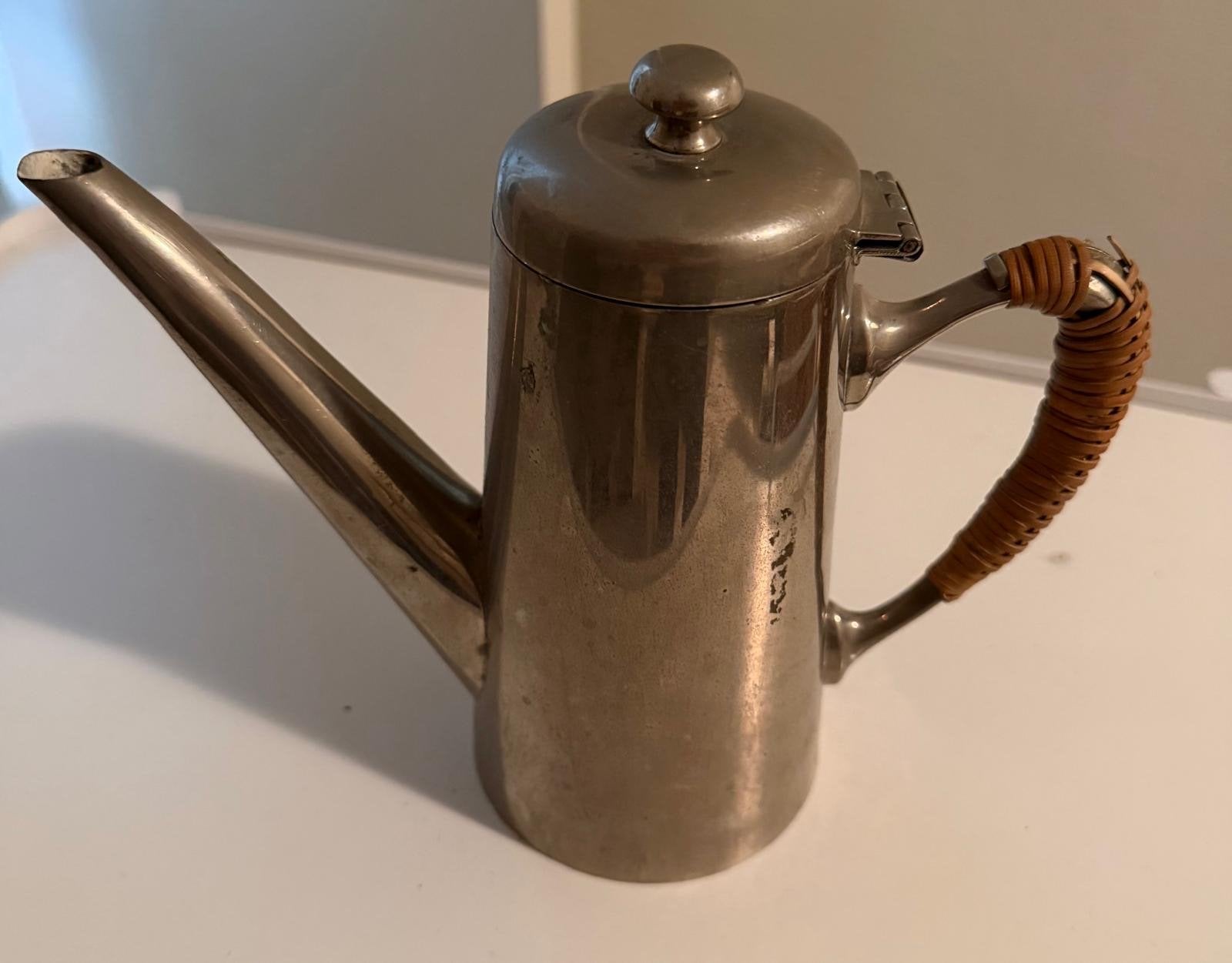 Vintage koffiekan, Ophalen