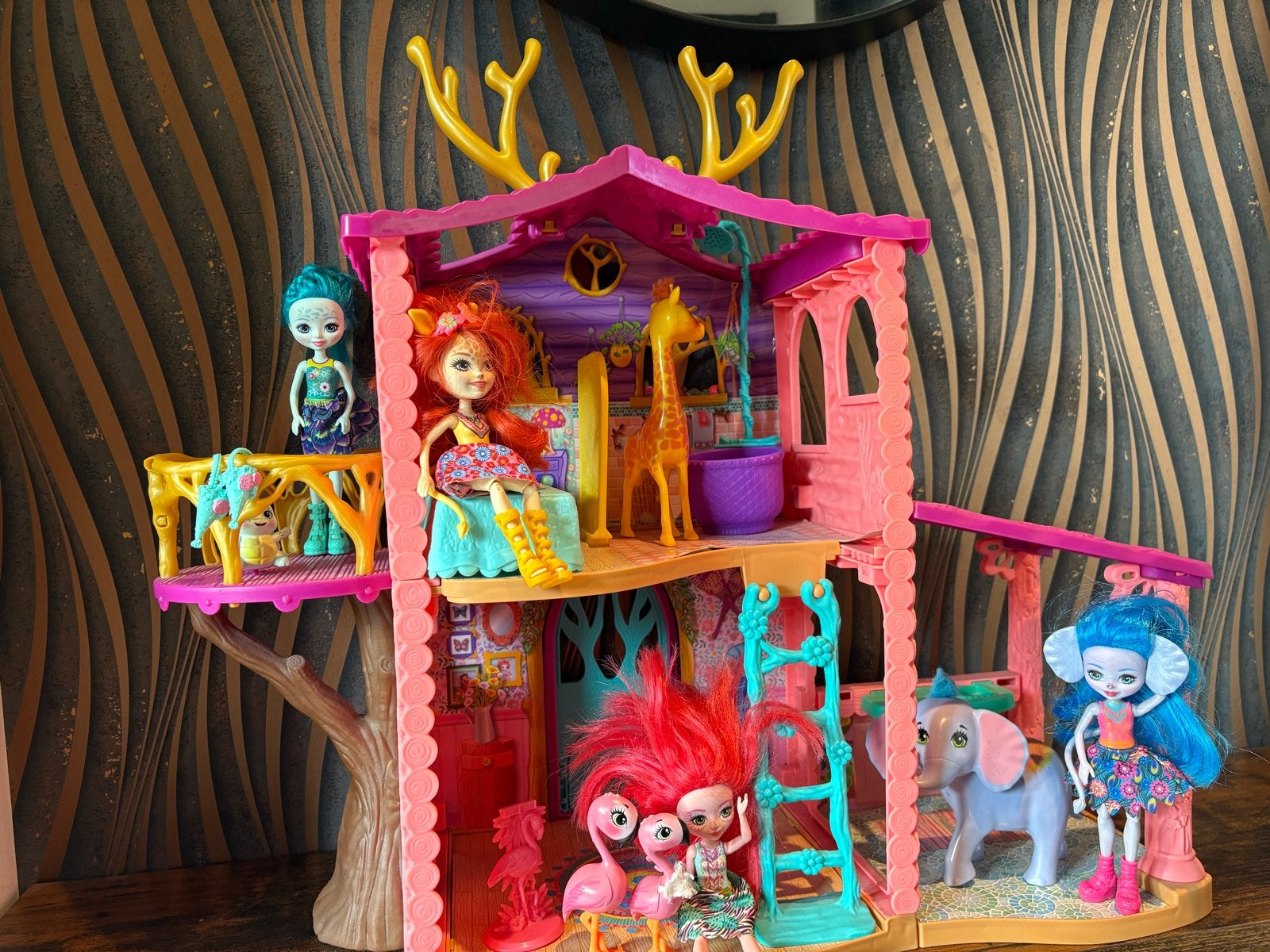 Grote Enchantimals collectie met poppen, huis en accessoires, Ophalen, Gebruikt, Overige typen